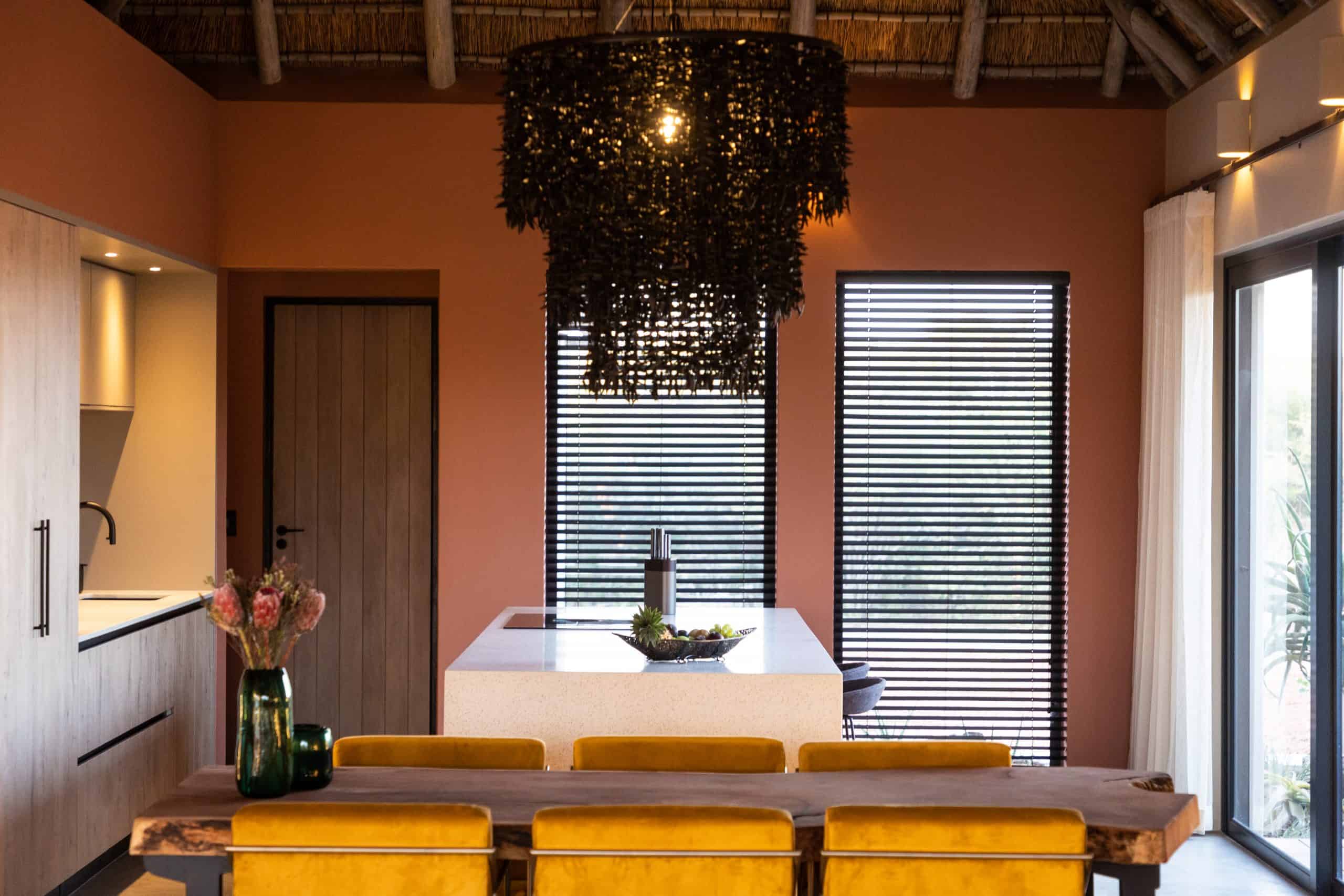 Keuken in vakantiehuis in Zuid-Afrika, interieur advies door Combi Design