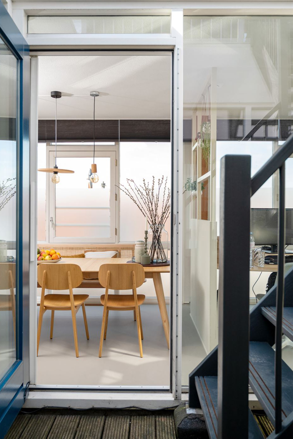 472_2160B Naturel wonen interieur met zicht op eetgedeelte, adviesplan gemaakt door Combi Design