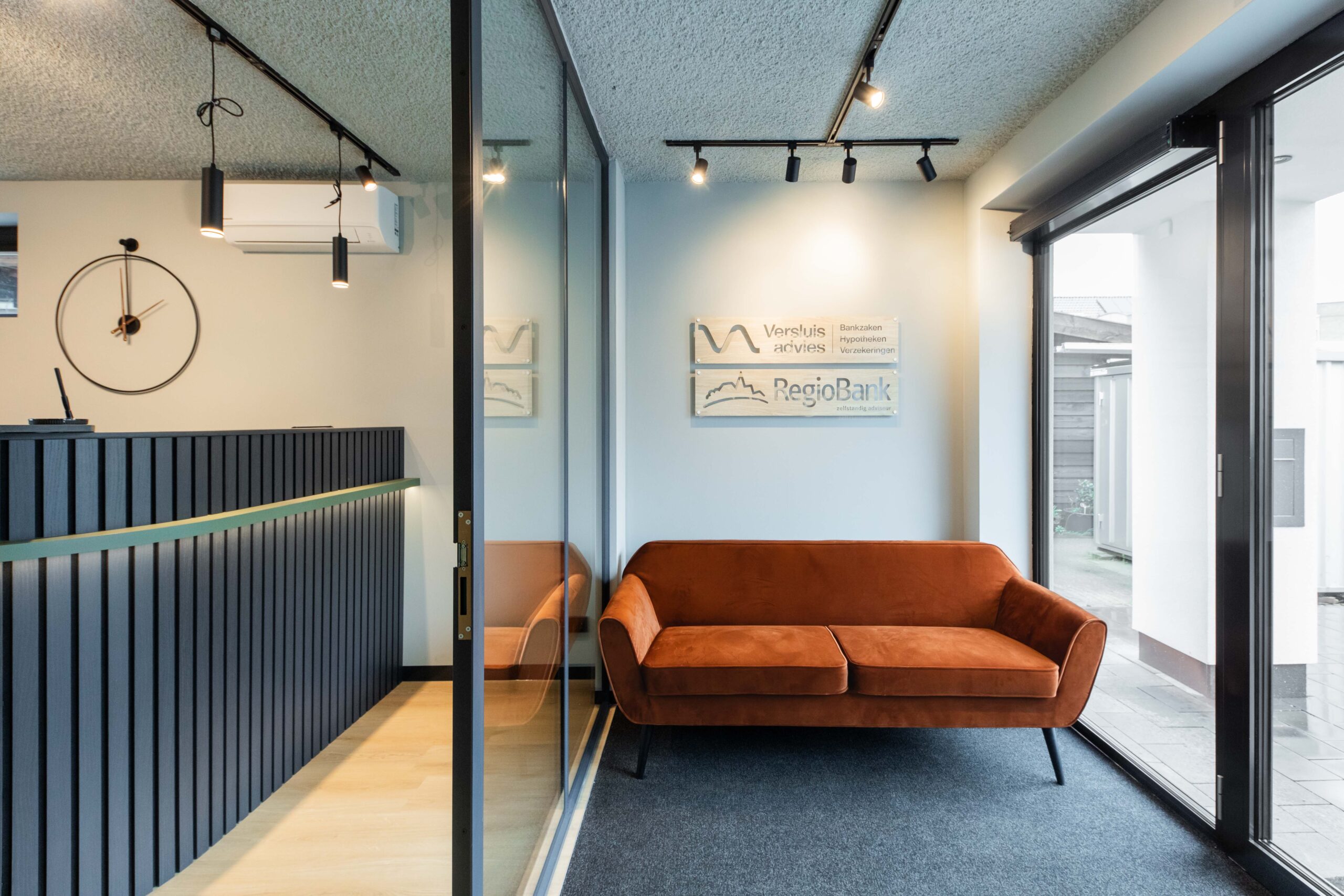 Combidesign-RegiobankGiessenburg-webformaat-byLauraEmma-9 Zitgedeelte van Regiobank Giessenburg, advies gemaakt door Combi Design