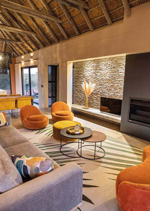 Portfolio CombiDesign 2 Zitgedeelte in vakantiehuis van klant, interieuradvies door Gera Brand van Combi Design